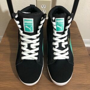 Puma Classic Wedge Women Shoes Size 10US Black 356049 05